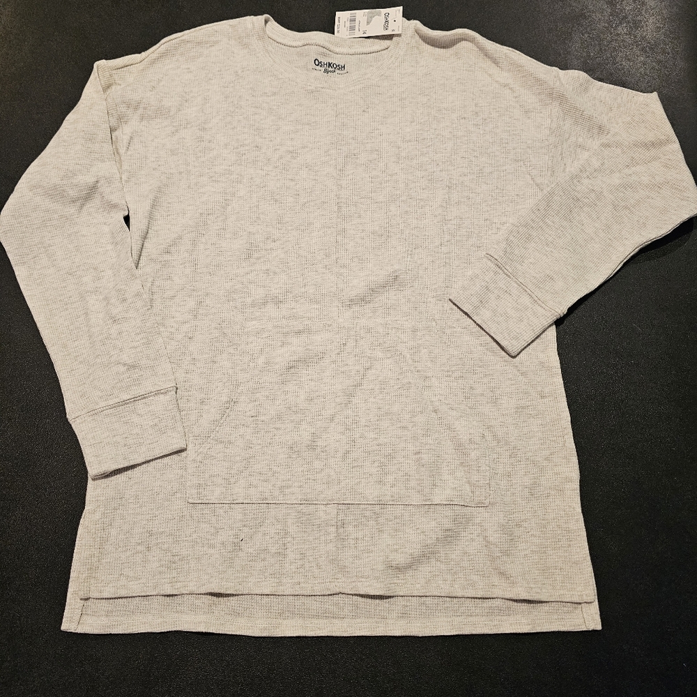 White/grey long sleeve shirt with pocket